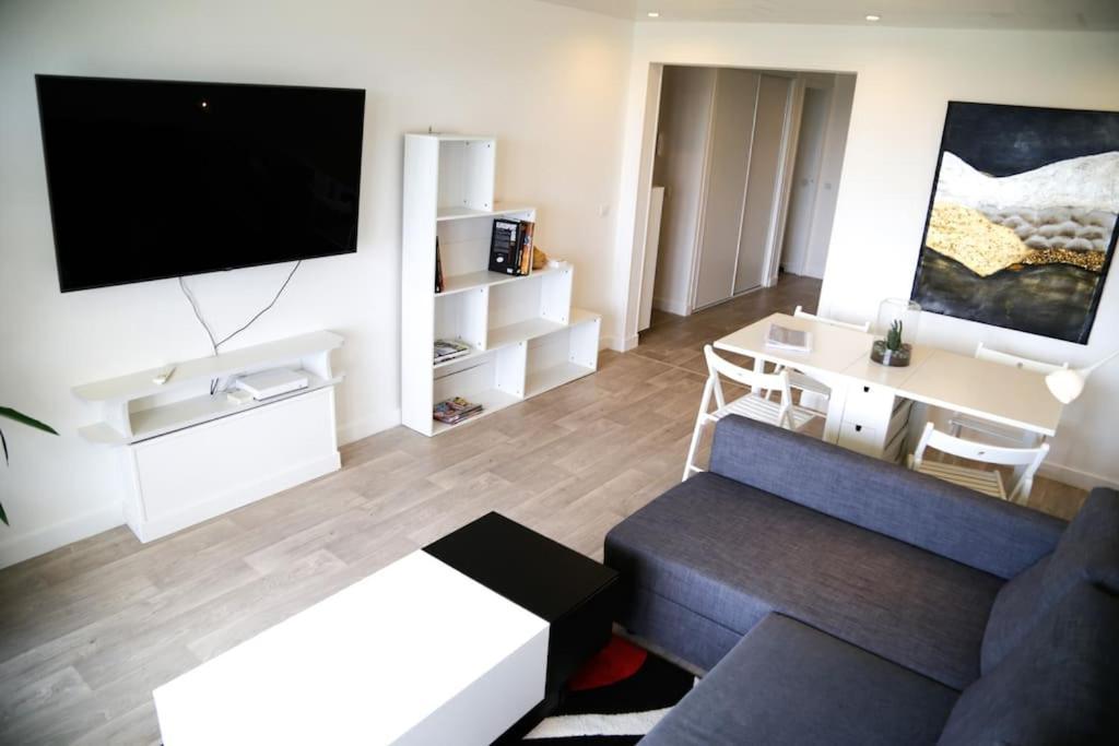 블루아 Le Refuge Blesois Avec Parking Prive - Blesois Refuge With Private Parking 아파트 외부 사진